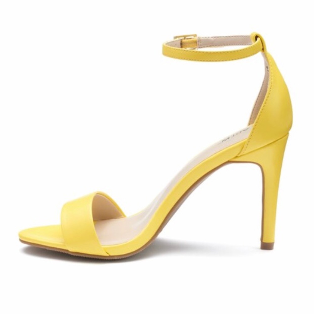NIB Apt 9 Yellow Open Toe Heel w/ Upper Strap 9.5